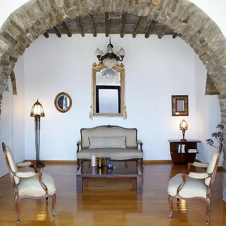 Elea, Traditional House With Pool In Tinos 别墅 *