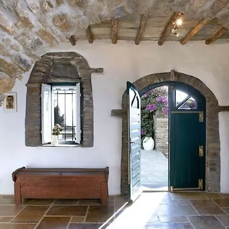 别墅 Elea, Traditional House With Pool In Tinos Monastiria