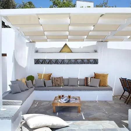 Elea, Traditional House With Pool In Tinos Monastiria