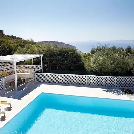 Elea, Traditional House With Pool In Tinos 别墅 *