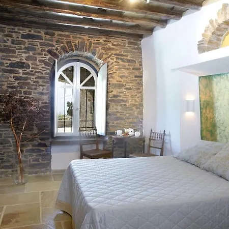 别墅 Elea, Traditional House With Pool In Tinos *