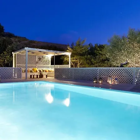 Elea, Traditional House With Pool In Tinos Monastiria